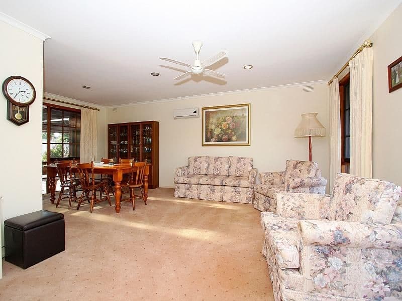 29 Mockridge Drive, MILL PARK VIC 3082, Mill Park - Thumbnail 5