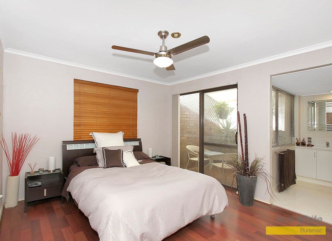 13 Peppermint Crescent, BALLAJURA WA 6066, Ballajura - Thumbnail 8