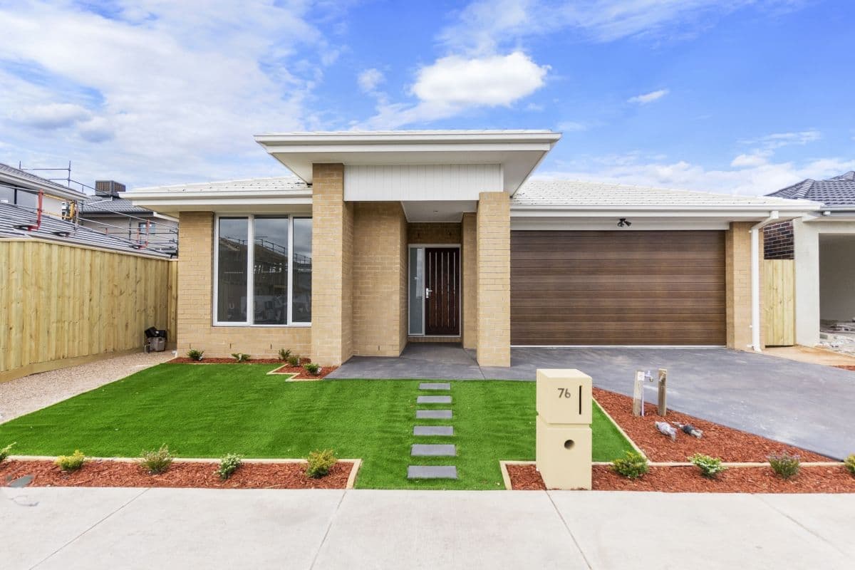 76 Goldeneye Circuit, Werribee VIC 3030, Werribee - Image 1
