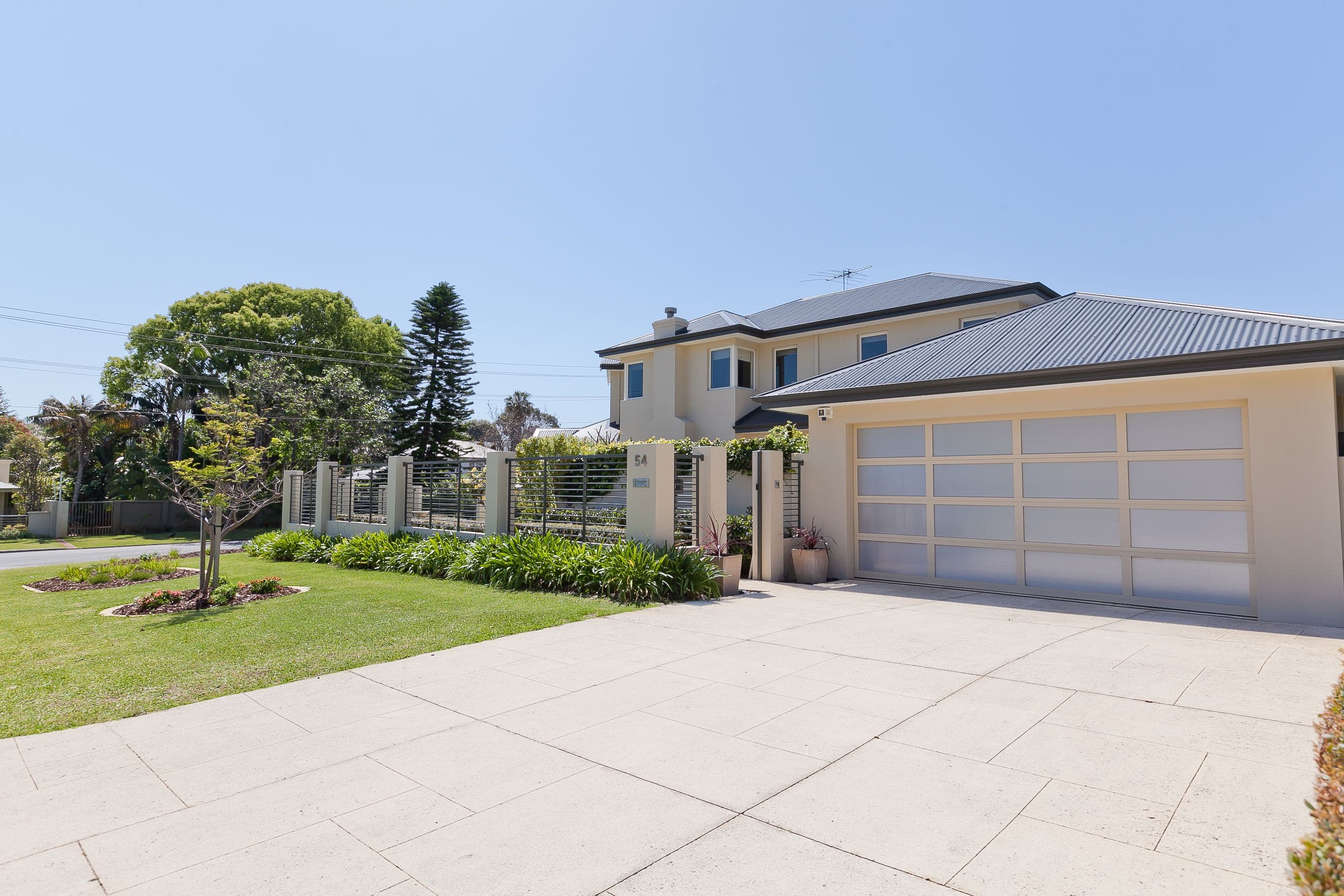 54 Chandler Avenue West, Floreat WA 6014, Floreat - Thumbnail 2