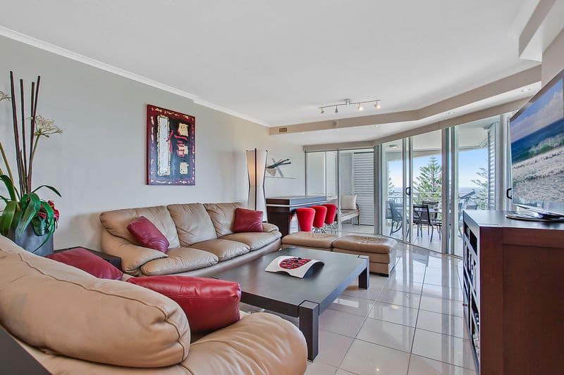 186 The Esplanade, BURLEIGH HEADS QLD 4220, Burleigh Heads - Thumbnail 4