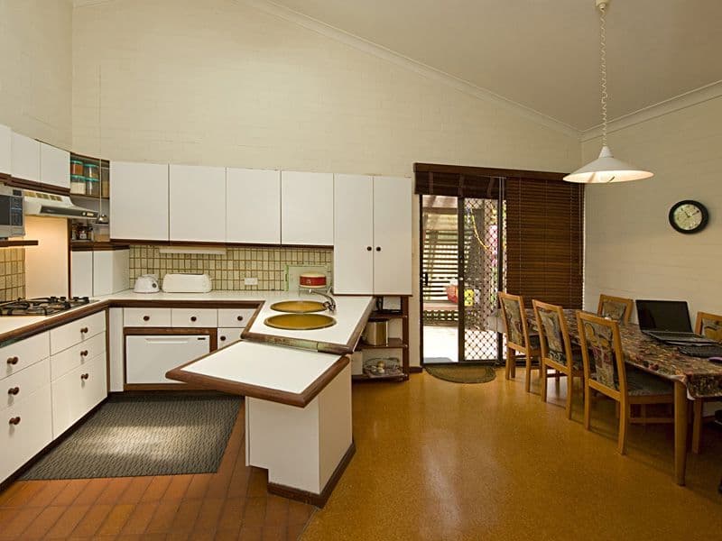 30 Mitchell Street, BENTLEY WA 6102, Bentley - Thumbnail 2