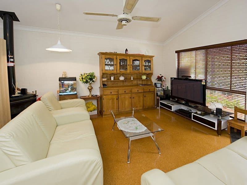 30 Mitchell Street, BENTLEY WA 6102, Bentley - Thumbnail 3