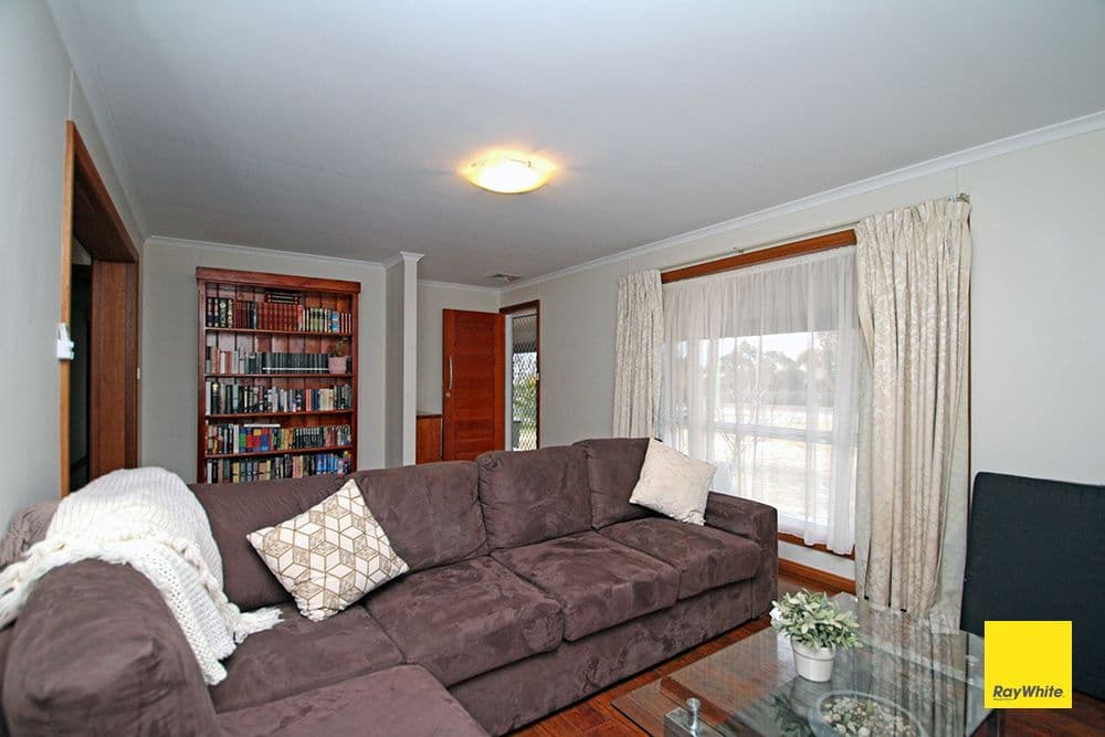 27 Rosamel Street, Gundaroo - Thumbnail 8