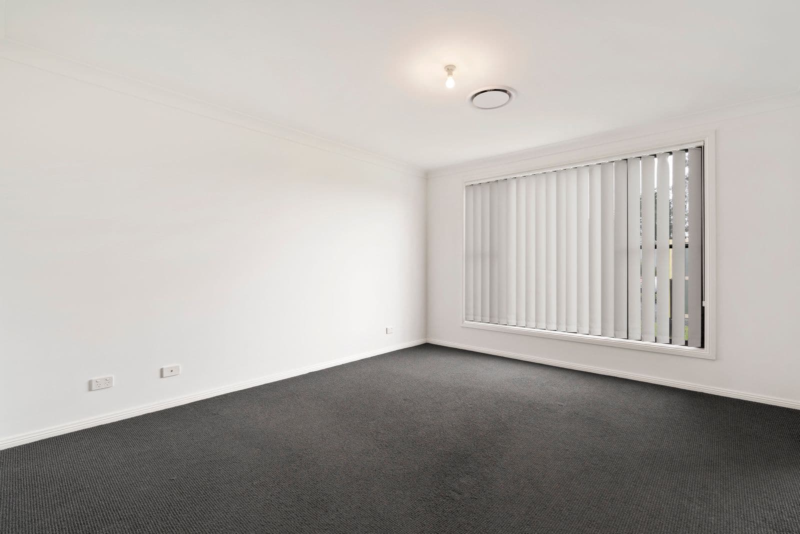 17 Burragorang Street, The Oaks NSW 2570, The Oaks - Thumbnail 6
