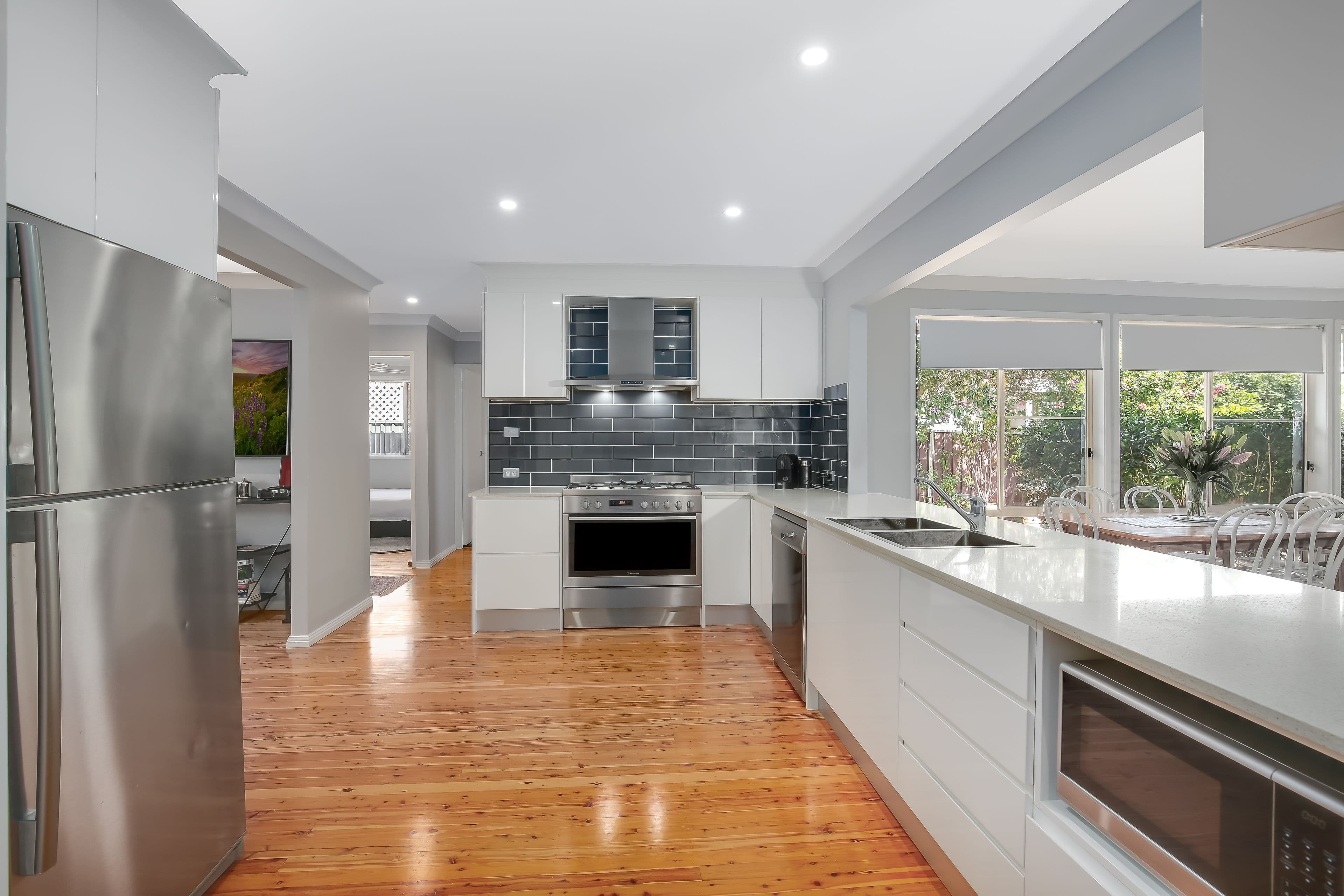 29 Goodacre Avenue, Winston Hills - Thumbnail 2