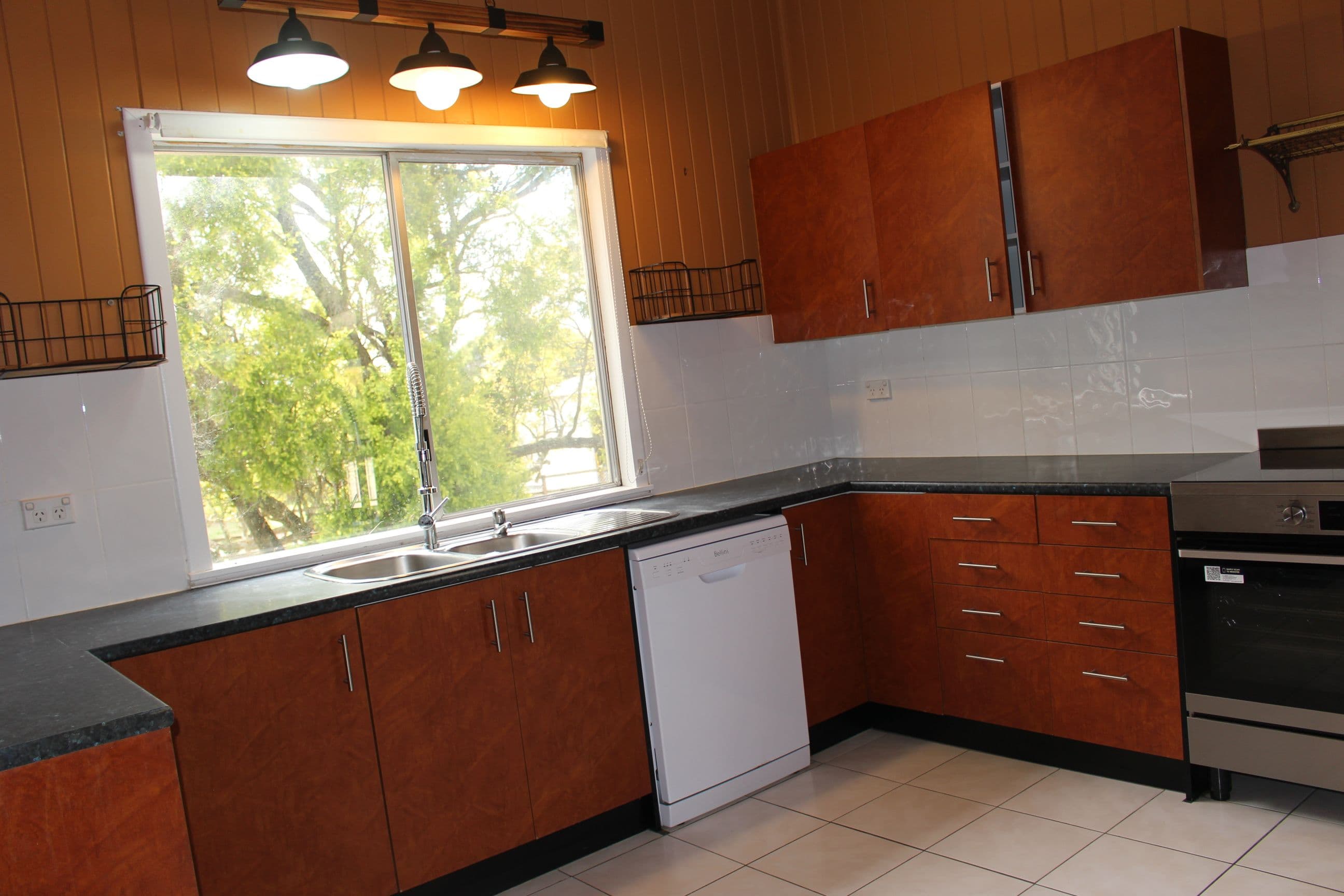 90 Railway Street, Lowood QLD 4311, Lowood - Thumbnail 4