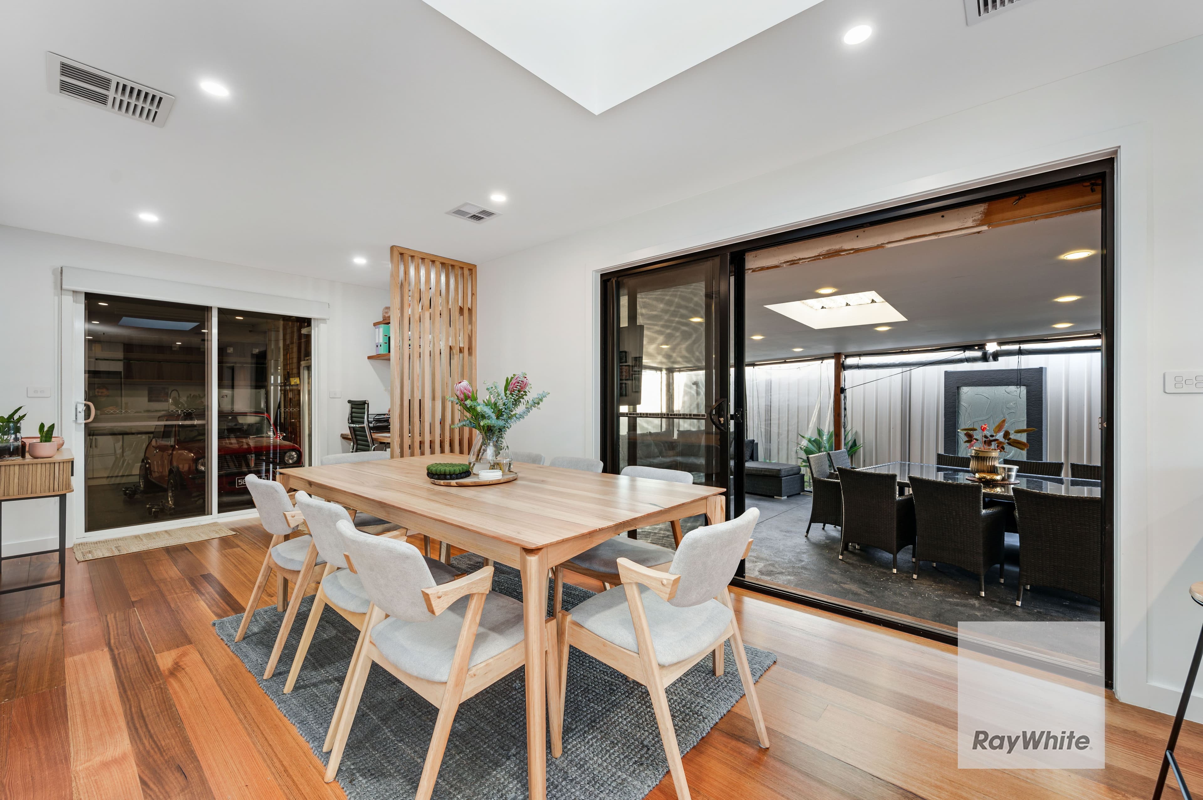 1 Burnleigh Drive, Gladstone Park VIC 3043, Gladstone Park - Thumbnail 7