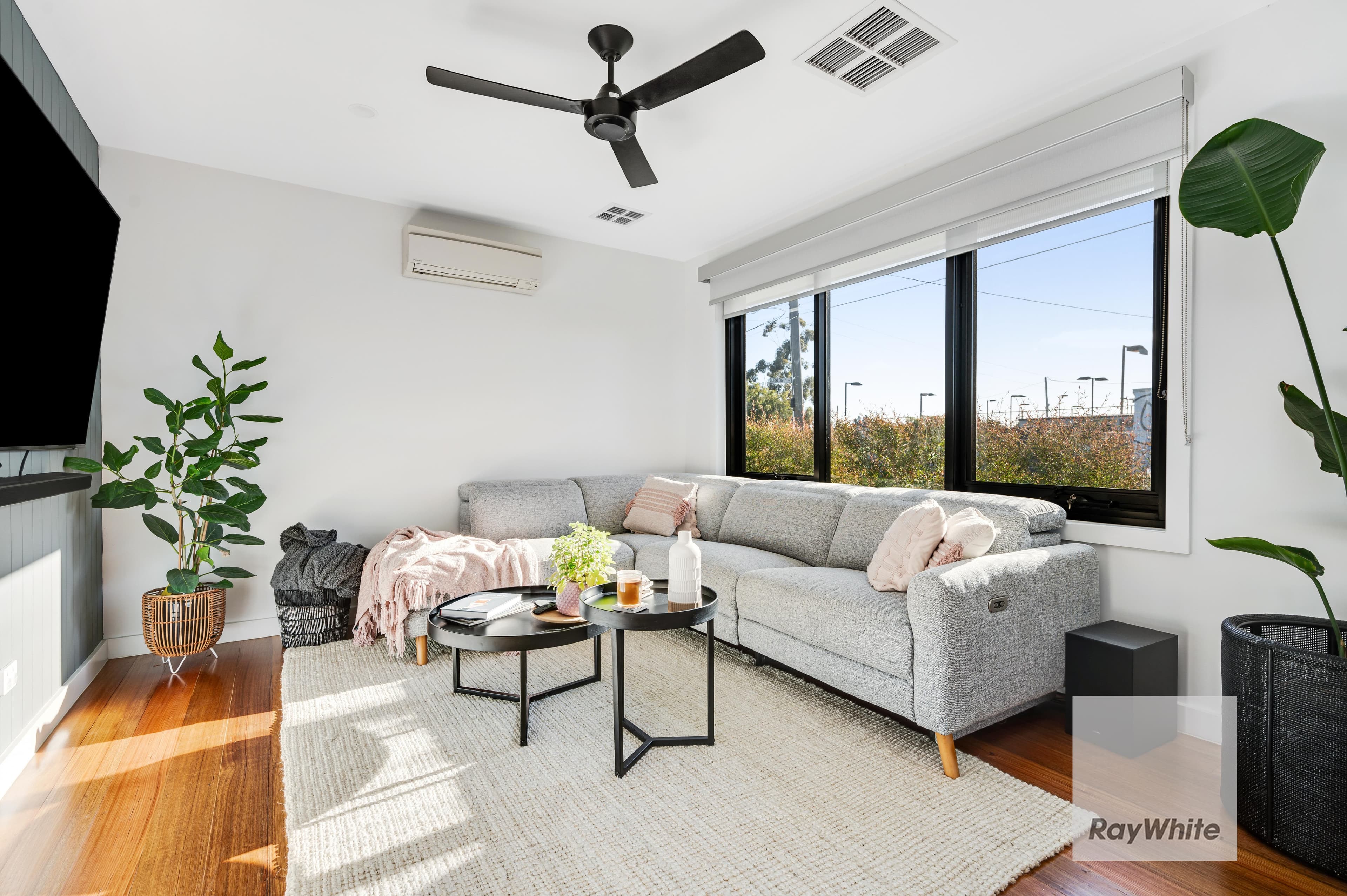 1 Burnleigh Drive, Gladstone Park VIC 3043, Gladstone Park - Thumbnail 8