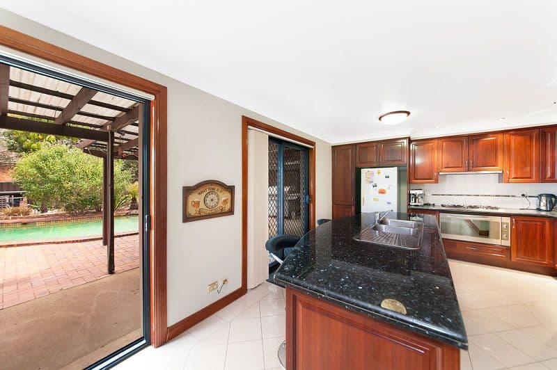 17 Burton Avenue, MOOREBANK NSW 2170, Moorebank - Thumbnail 2