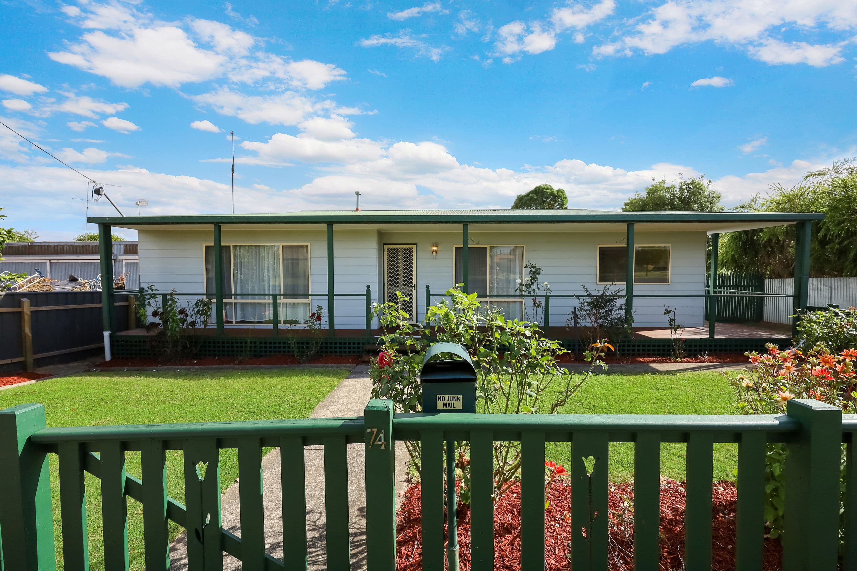 74 Curdie Street, Cobden VIC 3266, Cobden - Image 1