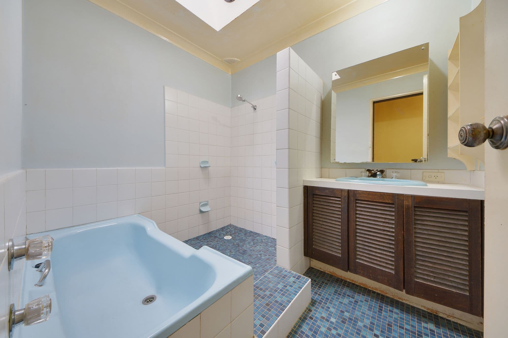 171 Junction Road, Ruse - Thumbnail 7