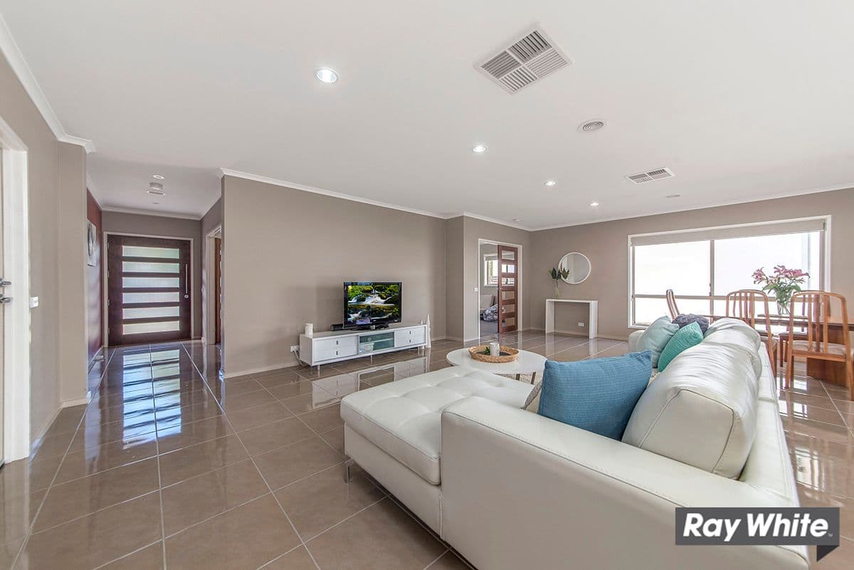 5 Denoon Street, Forde ACT 2914, Forde - Thumbnail 3