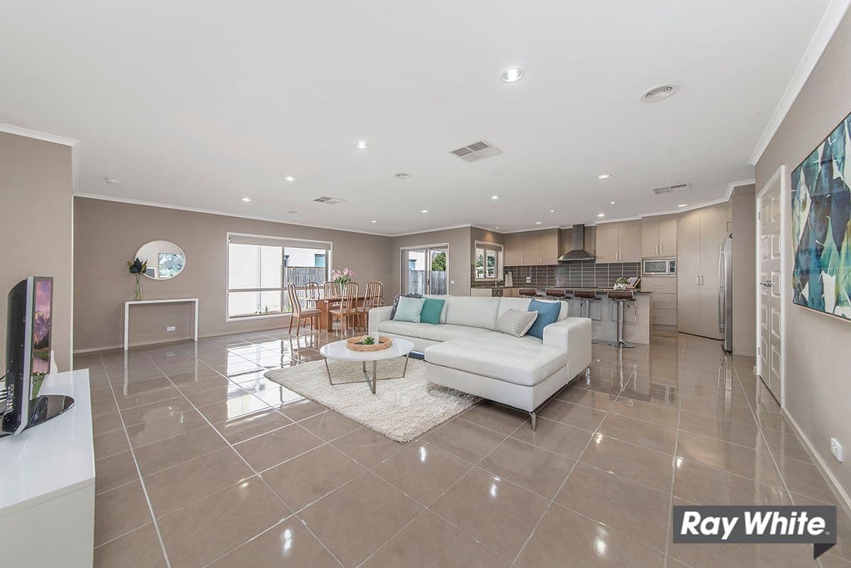 5 Denoon Street, Forde ACT 2914, Forde - Thumbnail 4