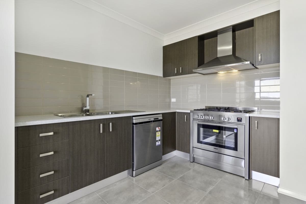 41 Goldsborough Road, Truganina VIC 3029, Truganina - Thumbnail 3