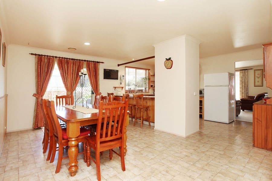7 Englefield Court, WERRIBEE VIC 3030, Werribee - Thumbnail 4