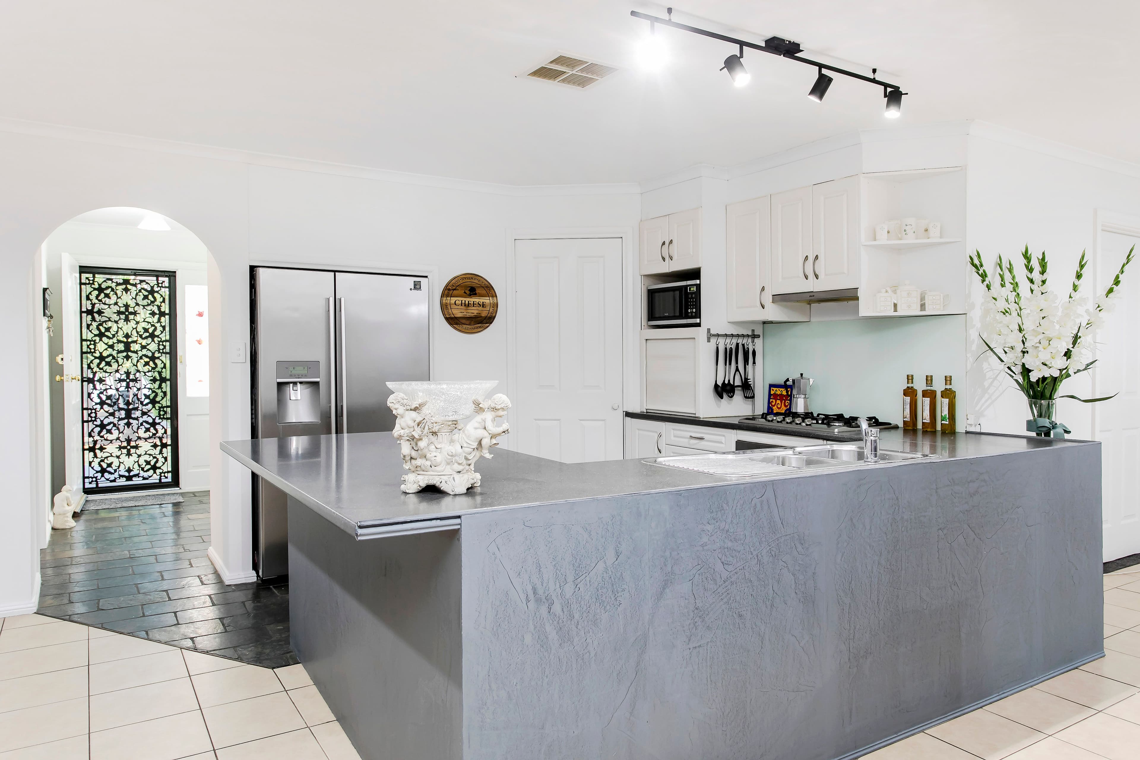 7 Saxon Street, Athelstone SA 5076, Athelstone - Thumbnail 3