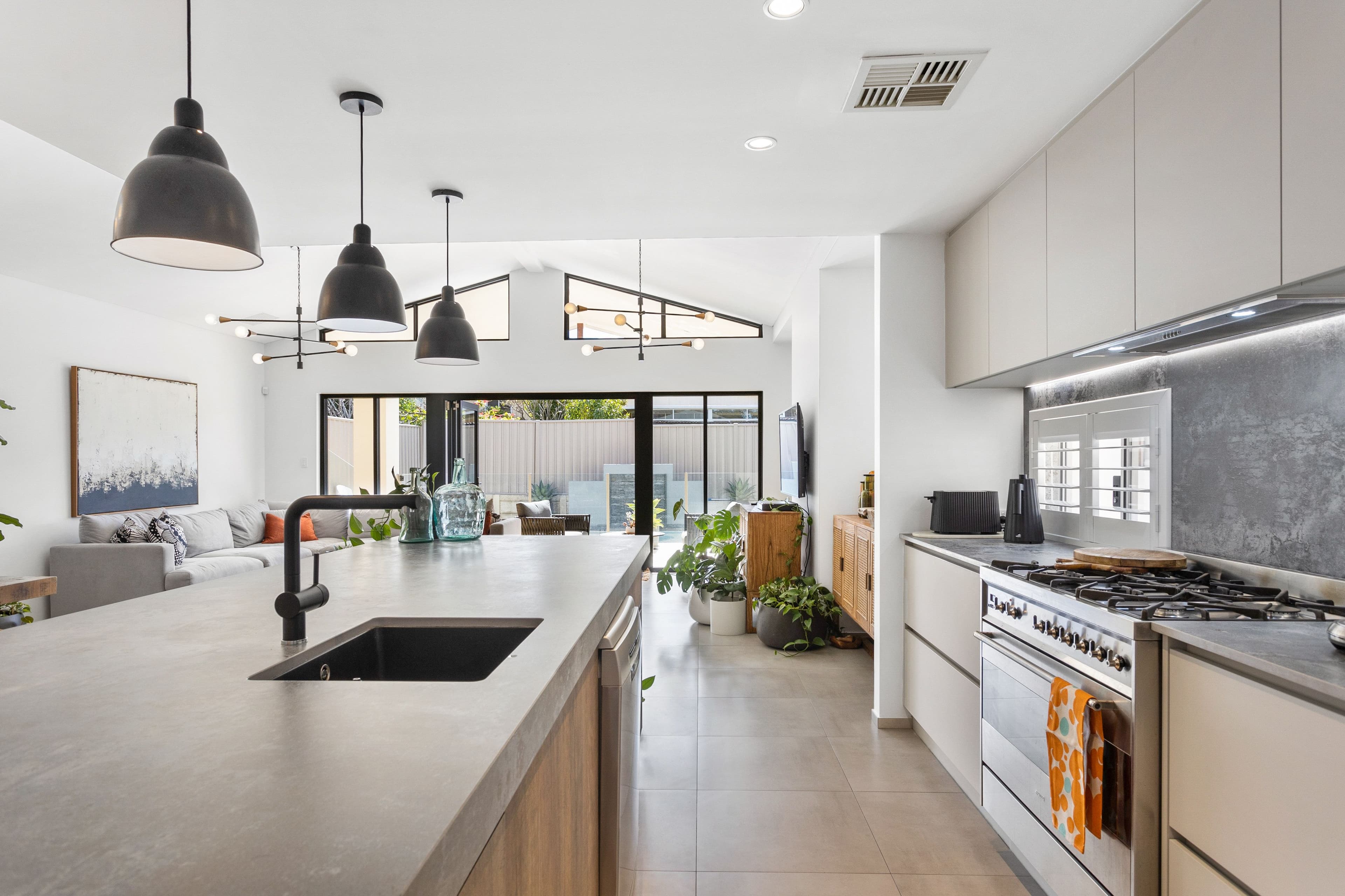 21 Virgil Avenue, Yokine WA 6060, Yokine - Thumbnail 4