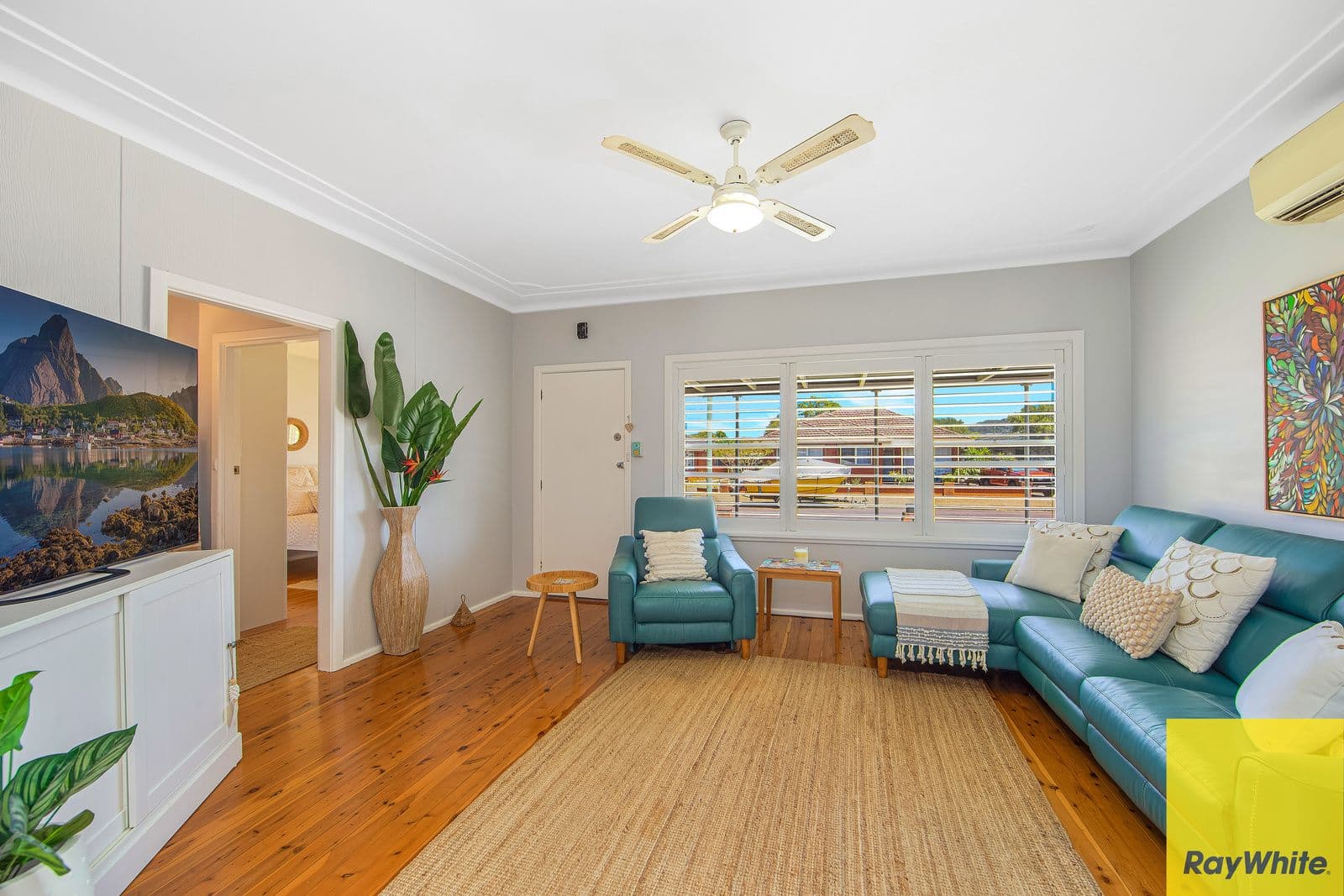 11 Camellia Circle, Woy Woy NSW 2256, Woy Woy - Thumbnail 6