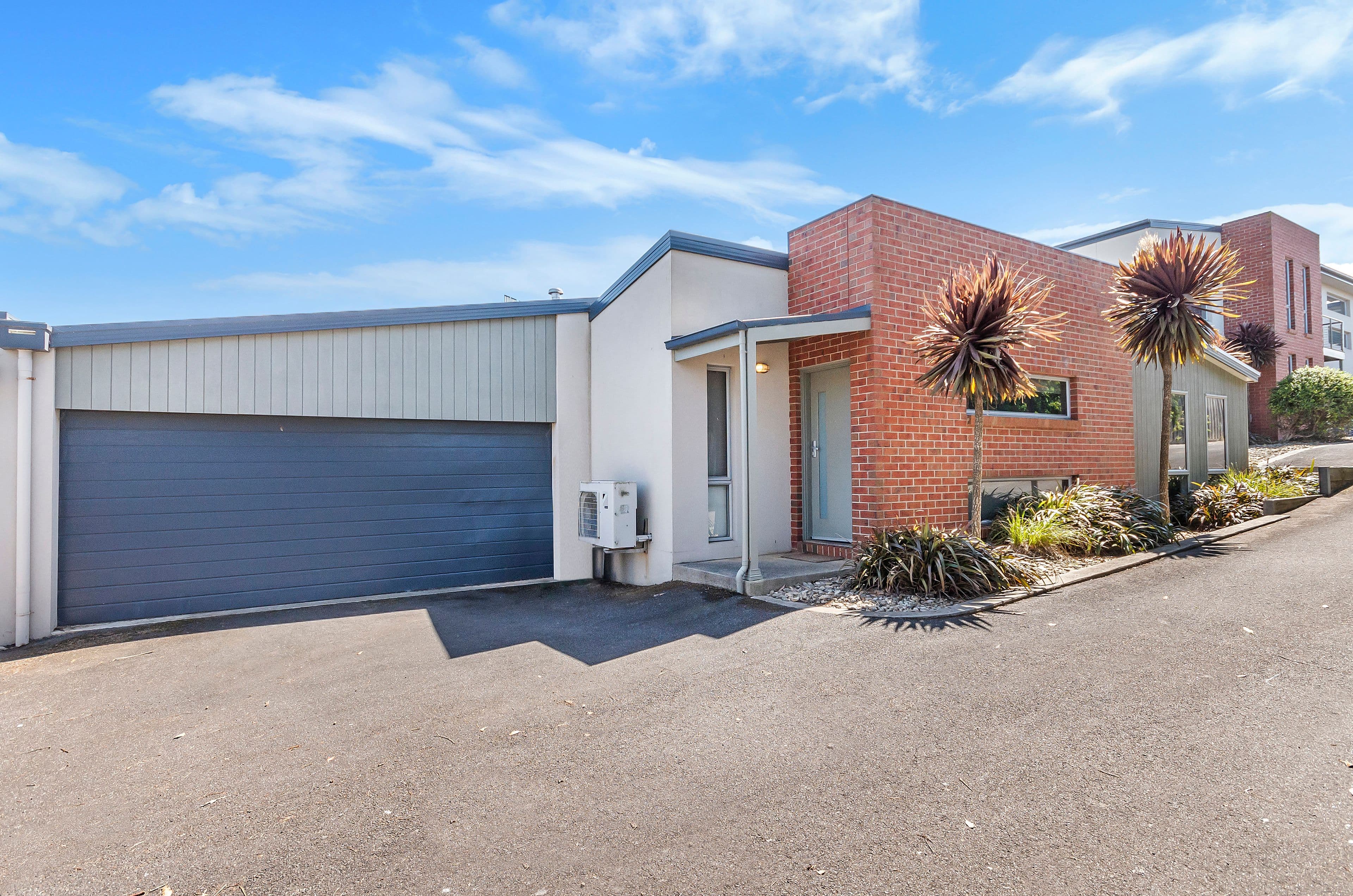 21 Duirs Street, Warrnambool VIC 3280, Warrnambool - Thumbnail 2