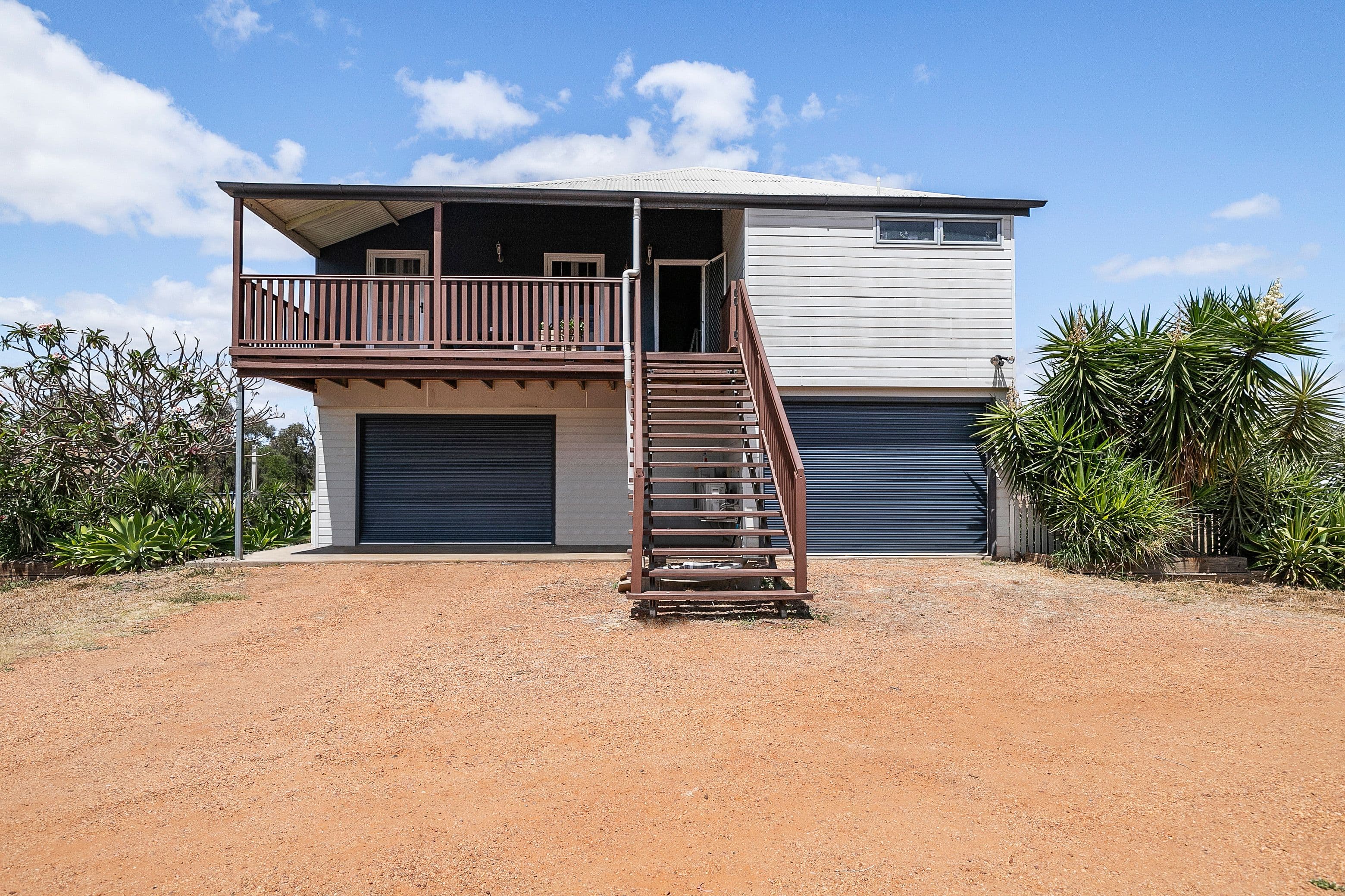 4 Windmill Lane, Emerald QLD 4720, Emerald - Image 1