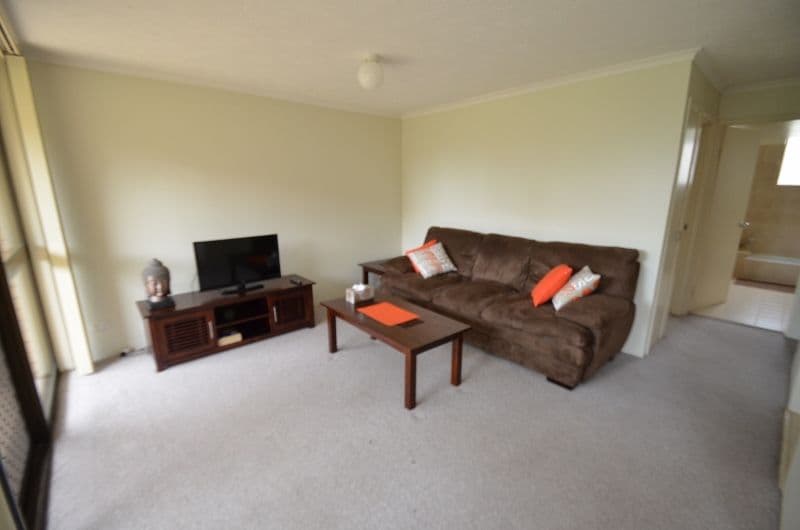 33 Whiting Street, Labrador QLD 4215, Labrador - Thumbnail 6