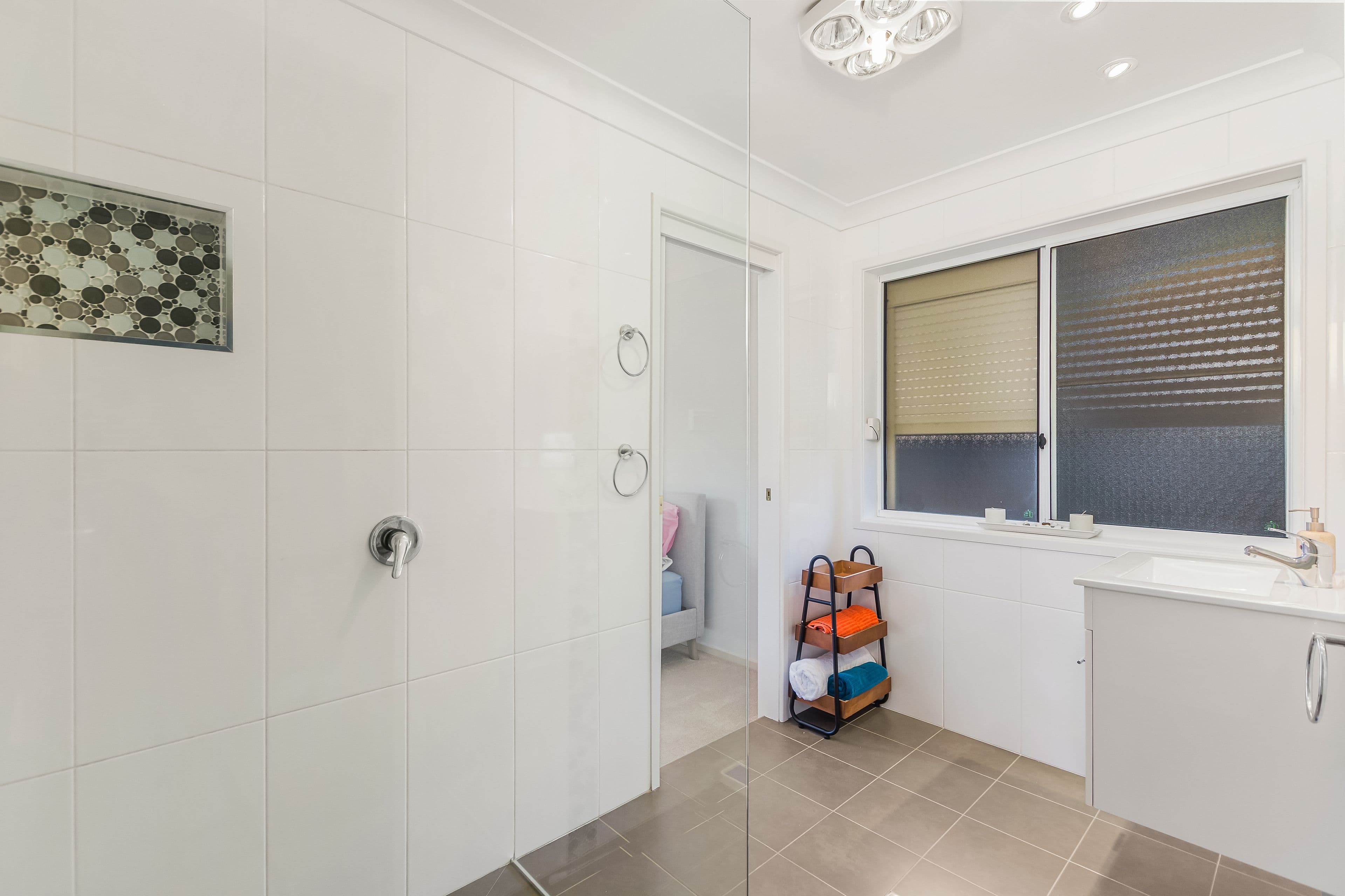 9 Silverwood Place, Horsley - Thumbnail 6