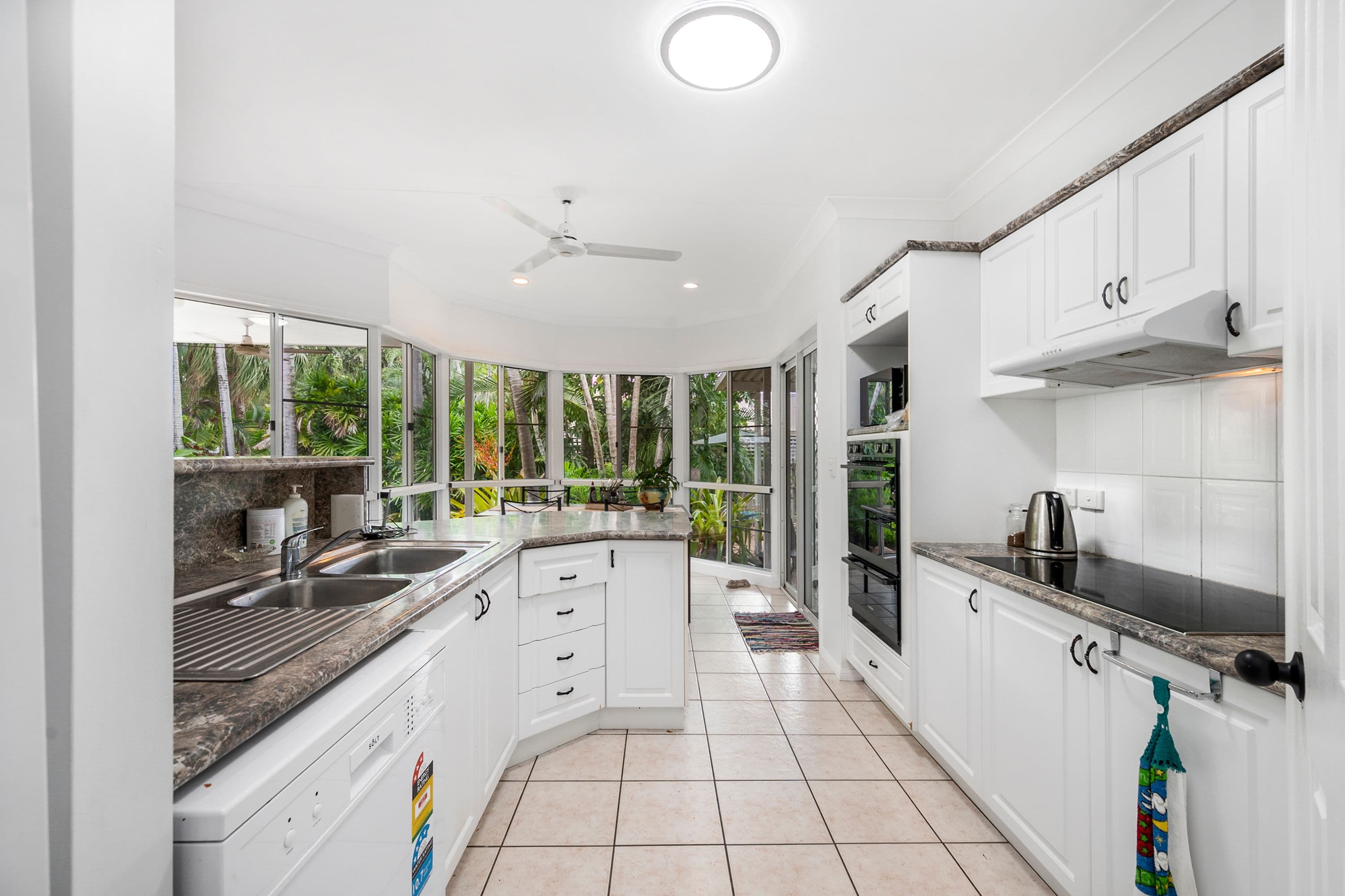 11 Templeton Crescent, Douglas QLD 4814, Douglas - Thumbnail 8