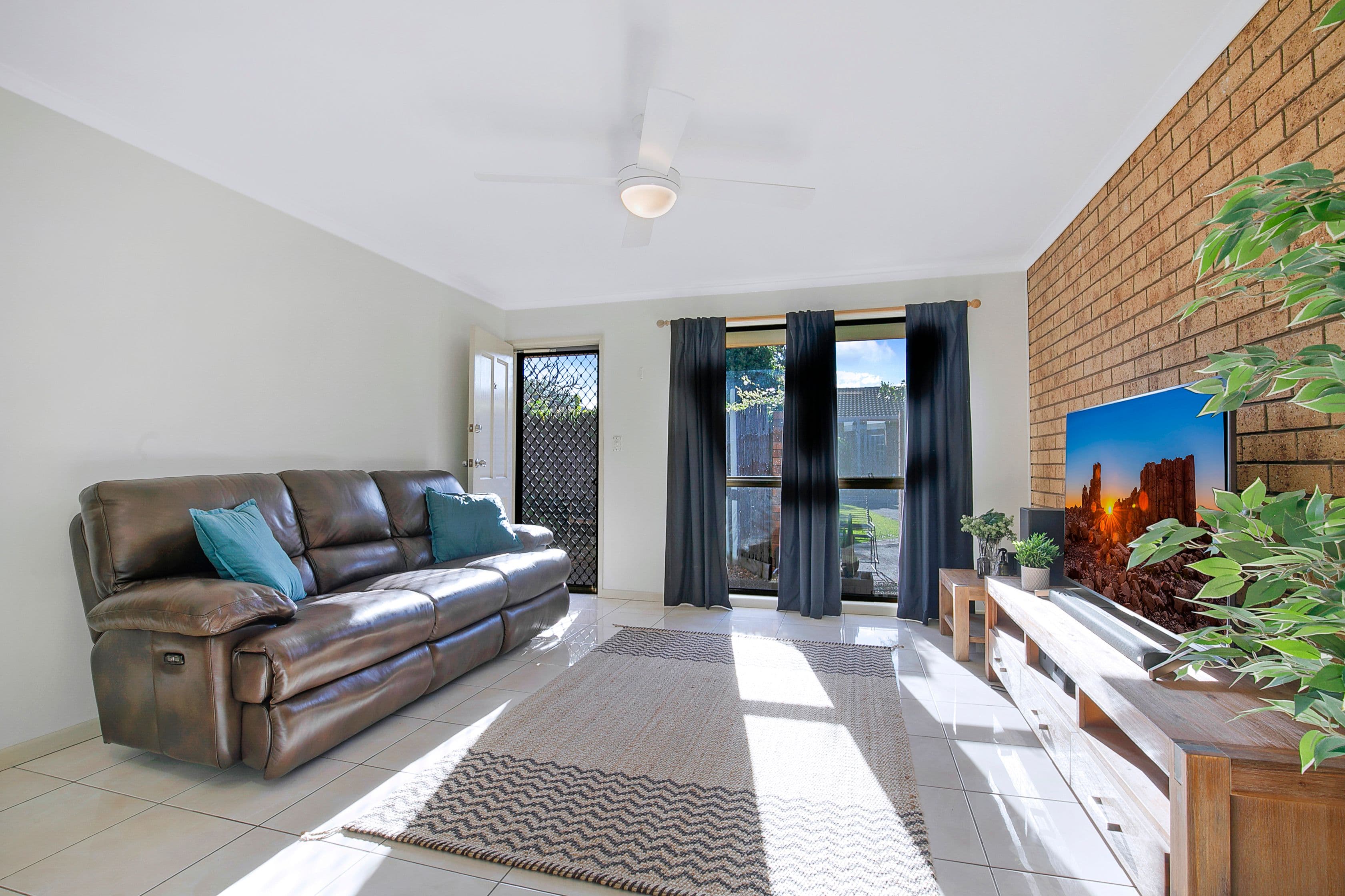 22 Portwood Street, Redcliffe QLD 4020, Redcliffe - Thumbnail 2