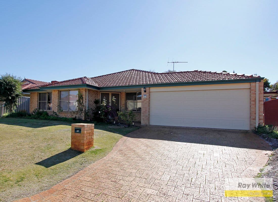 13 Woodspring Trail, CANNING VALE WA 6155, Canning Vale - Thumbnail 2