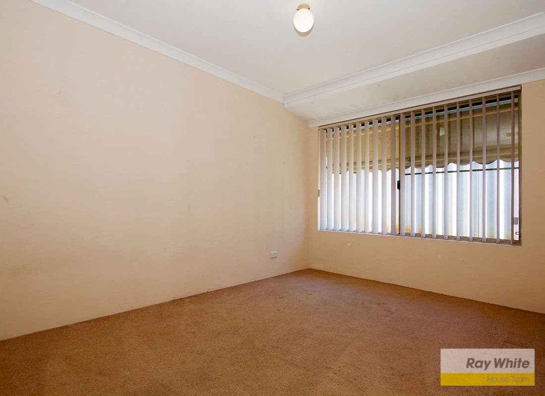 13 Woodspring Trail, CANNING VALE WA 6155, Canning Vale - Thumbnail 4