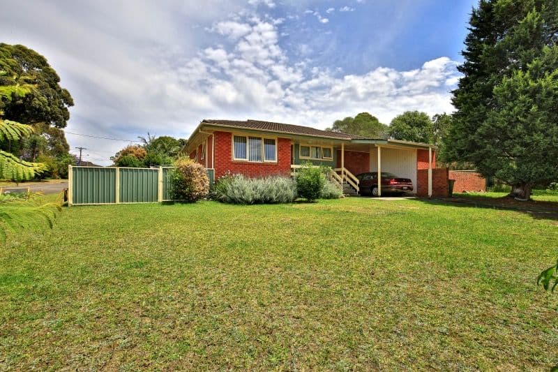 1 Neale Place, Bomaderry - Image 1