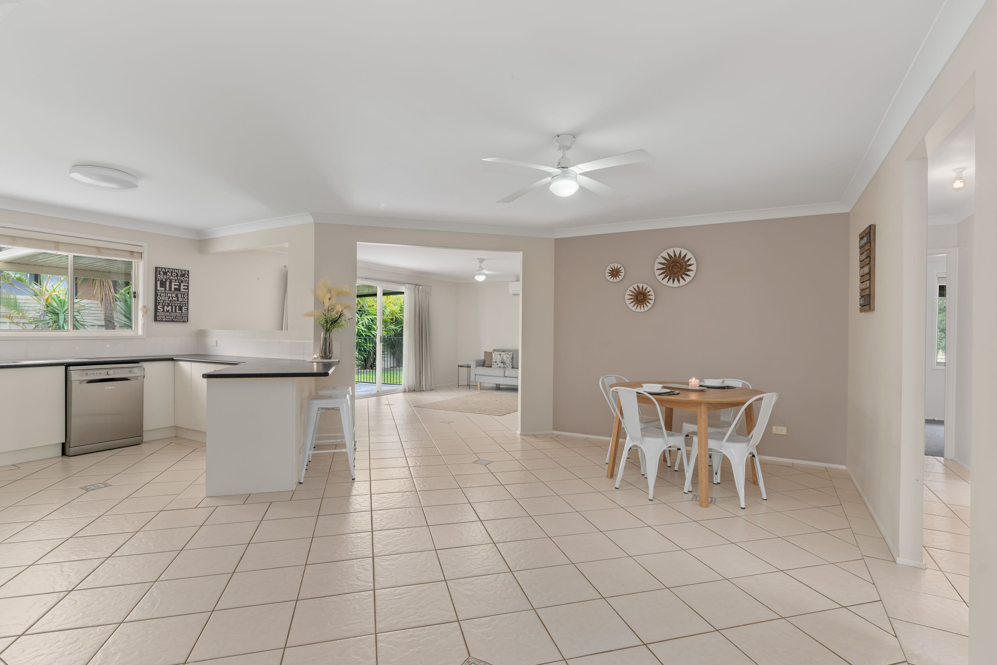 12 Rouken Glen Drive, West Nowra NSW 2541, West Nowra - Thumbnail 3