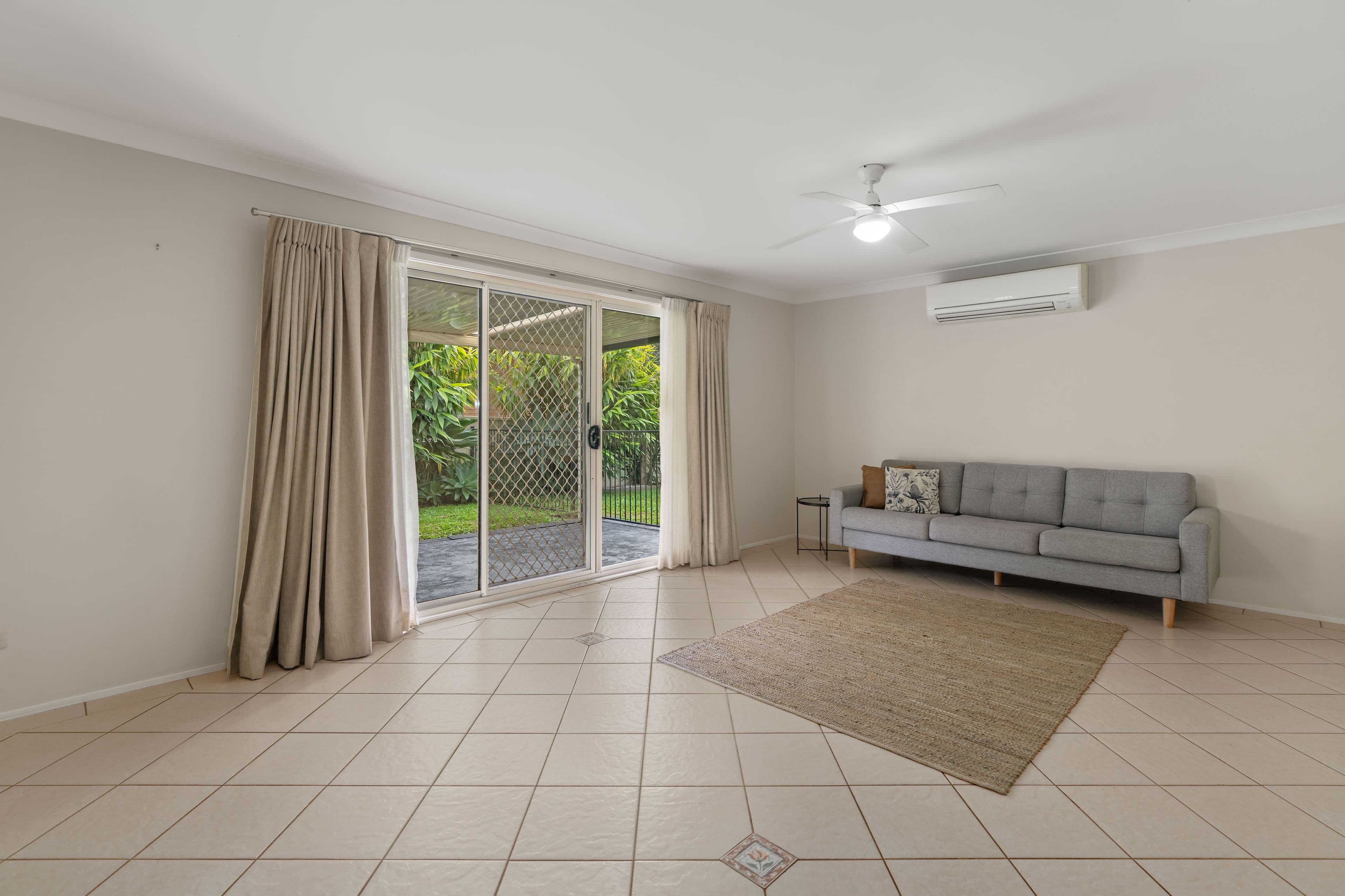 12 Rouken Glen Drive, West Nowra NSW 2541, West Nowra - Thumbnail 4