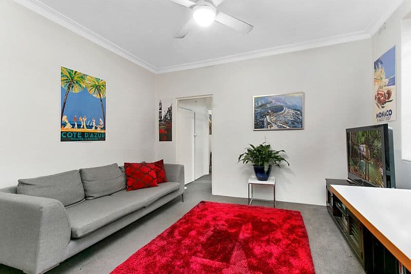 11 Gilbert Street, DOVER HEIGHTS NSW 2030, Dover Heights - Thumbnail 2