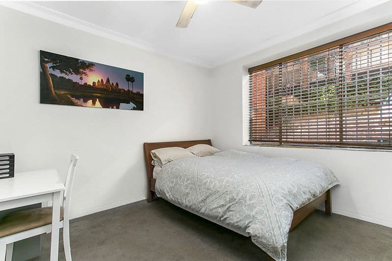11 Gilbert Street, DOVER HEIGHTS NSW 2030, Dover Heights - Thumbnail 4