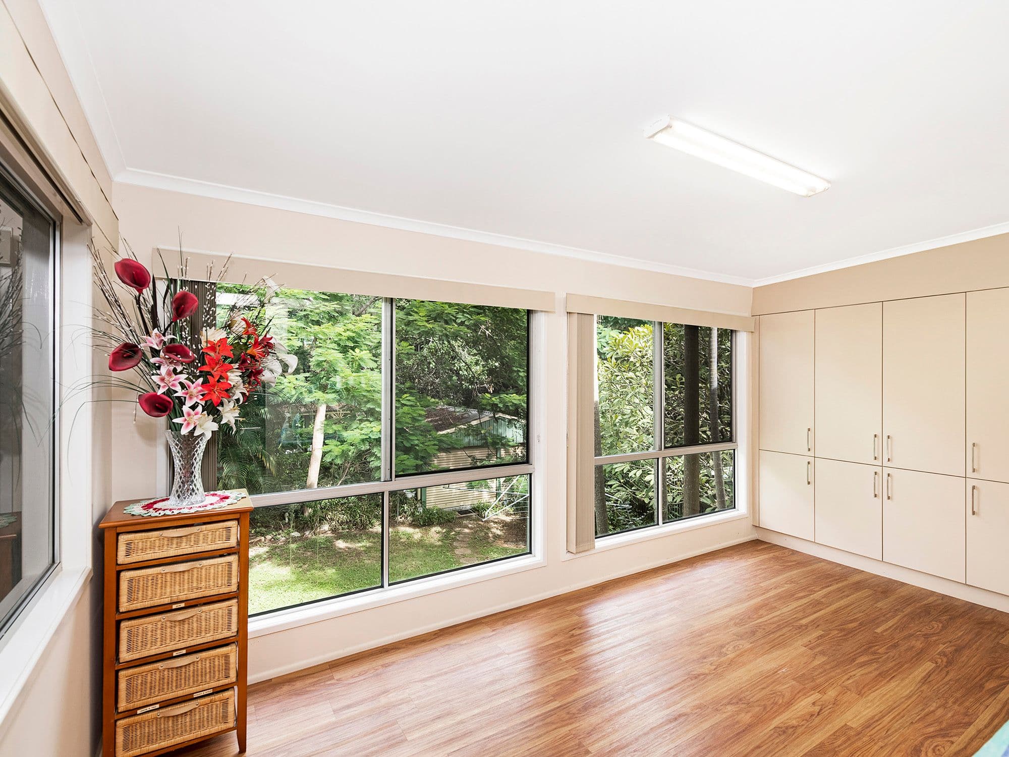 70 Boronia Avenue, Holland Park West QLD 4121, Holland Park West - Thumbnail 8