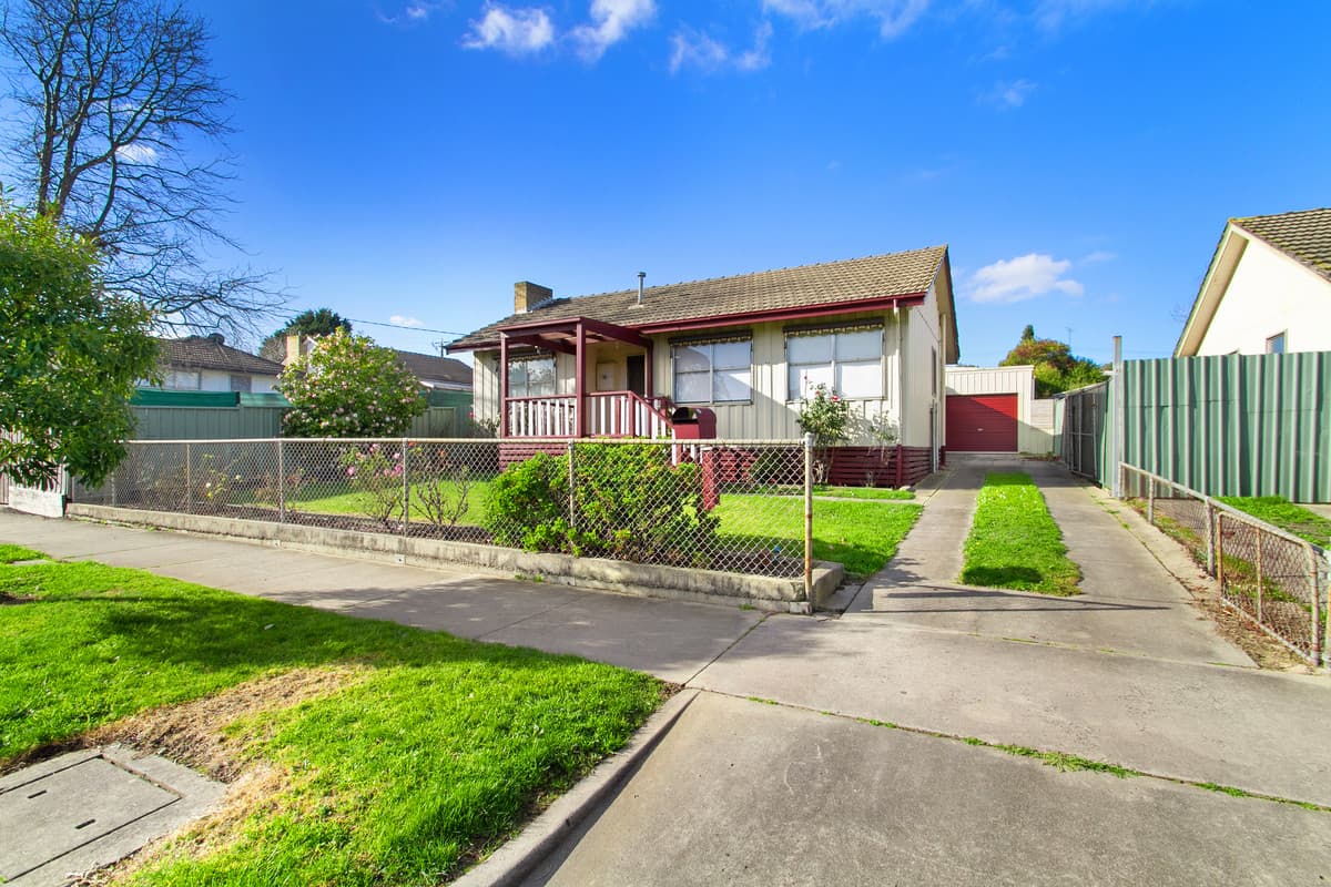 16 Riley Street, Traralgon VIC 3844, Traralgon - Thumbnail 2