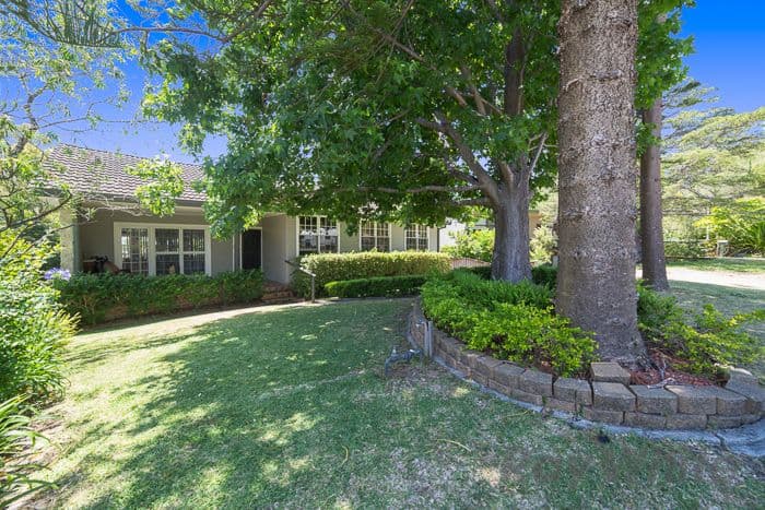 15 Taylor Crescent, Warners Bay NSW 2282, Warners Bay - Thumbnail 2