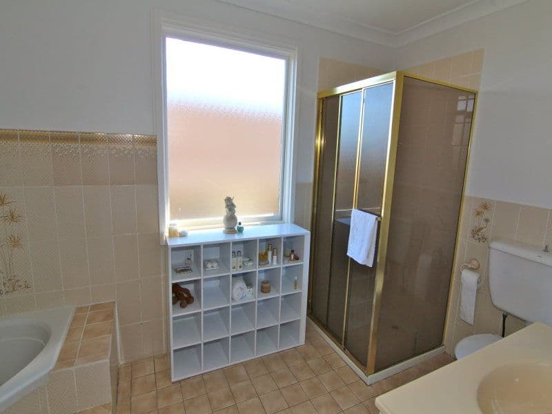 7 Romford Close, DAVISTOWN NSW 2251, Davistown - Thumbnail 4