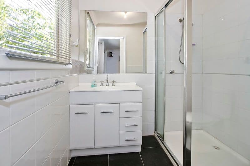 16 Sykes Avenue, FERNTREE GULLY VIC 3156, Ferntree Gully - Thumbnail 5
