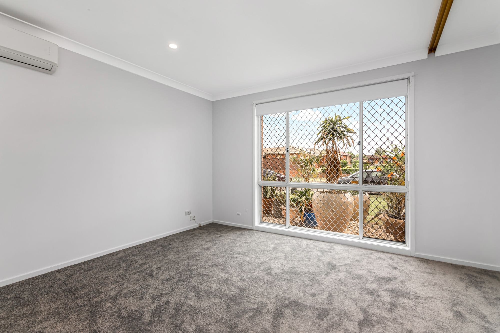 11 Cormorant Avenue, Hinchinbrook NSW 2168, Hinchinbrook - Thumbnail 6