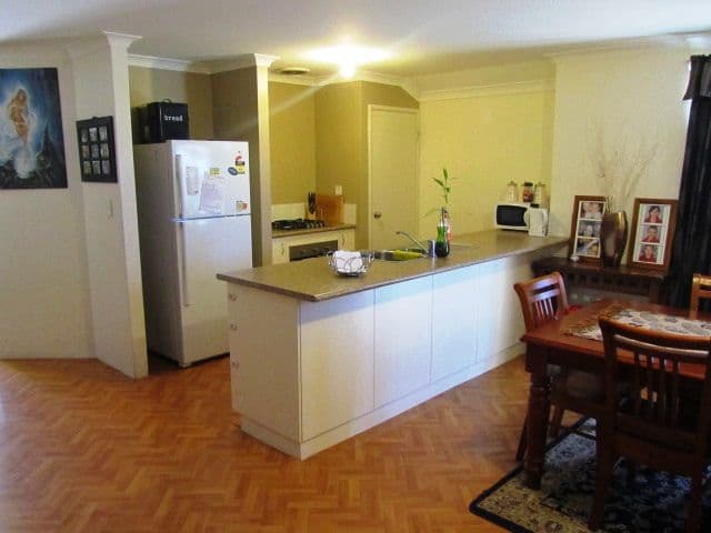 115 Dalrymple Drive, LEDA WA 6170, Leda - Thumbnail 4