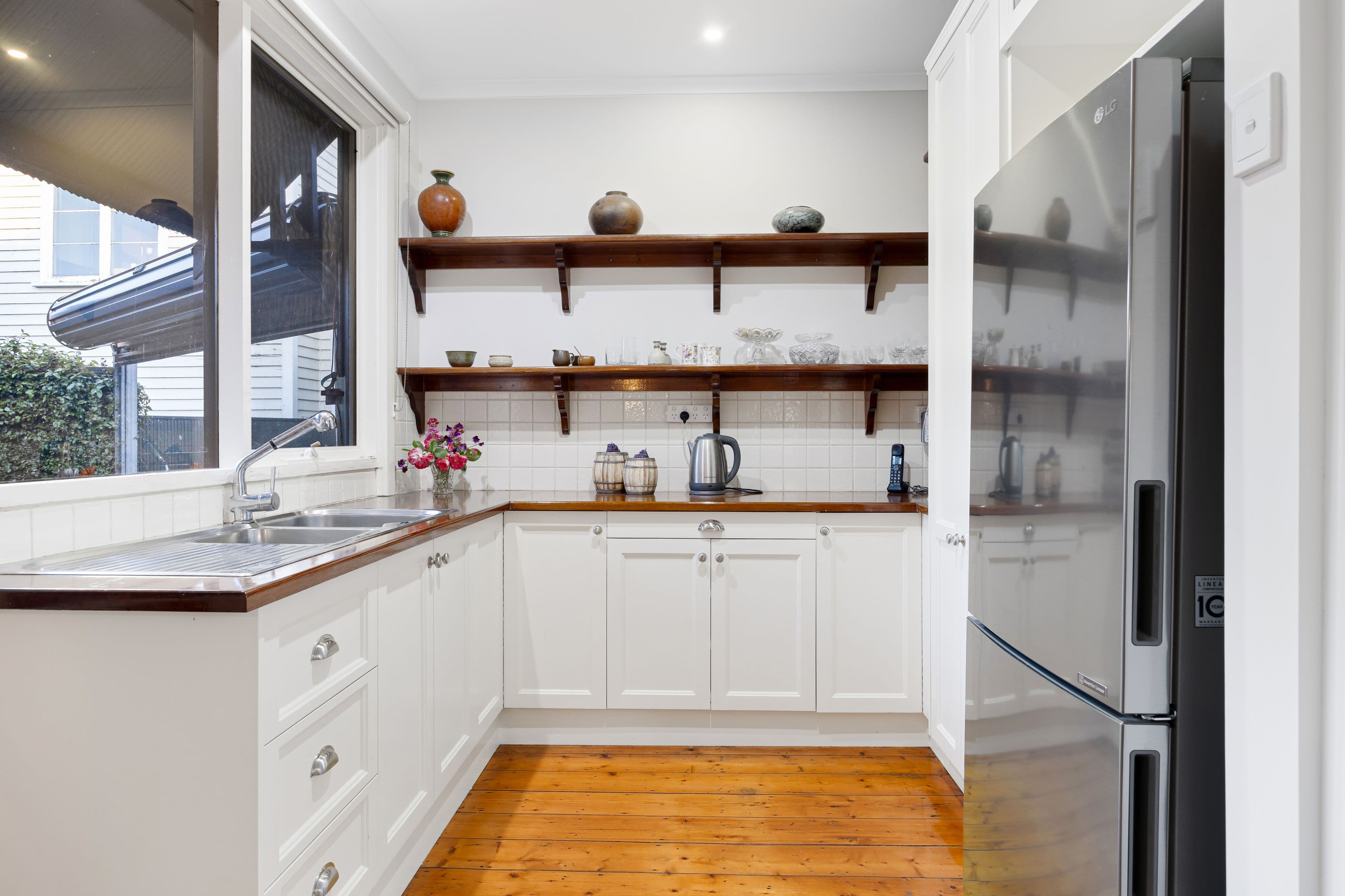 1106a Eyre Street, Newington VIC 3350, Newington - Thumbnail 2
