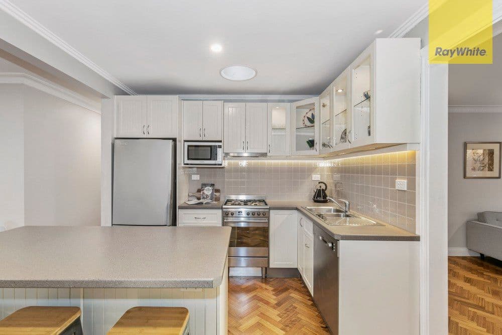8 Gaydon Street, Ferntree Gully VIC 3156, Ferntree Gully - Thumbnail 3