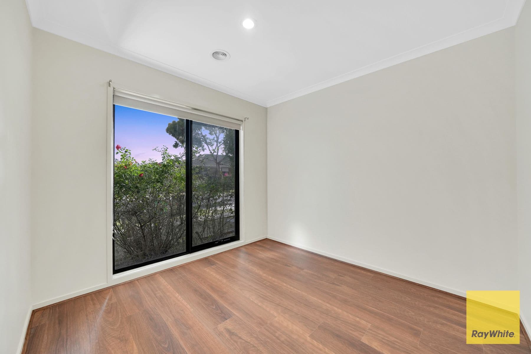 9 Monaro Street, Tarneit VIC 3029, Tarneit - Thumbnail 4