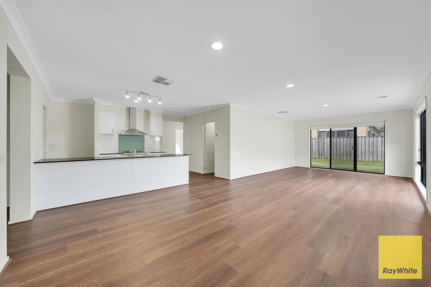 9 Monaro Street, Tarneit VIC 3029, Tarneit - Thumbnail 8