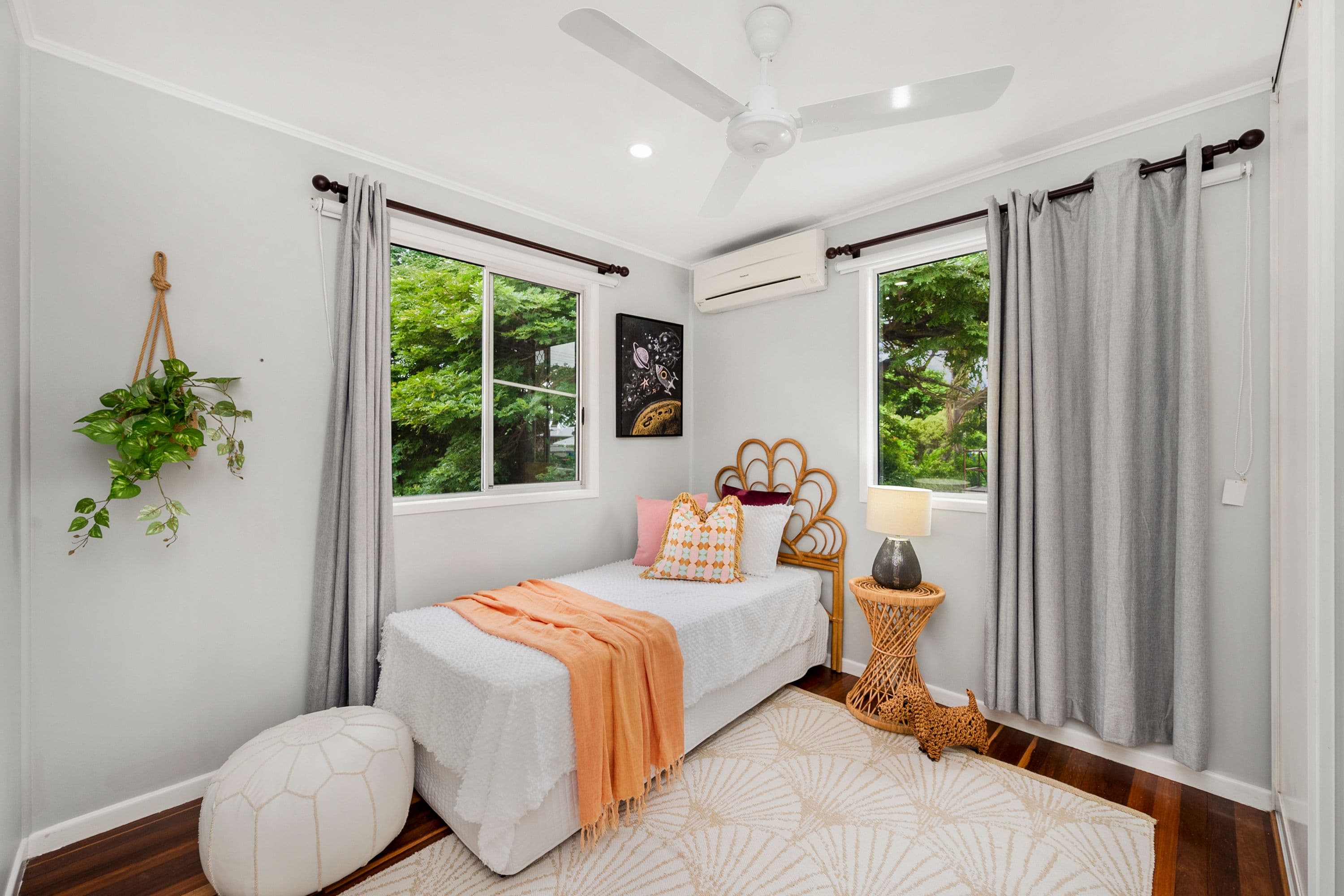 52 Davies Street, Mount Louisa QLD 4814, Mount Louisa - Thumbnail 6