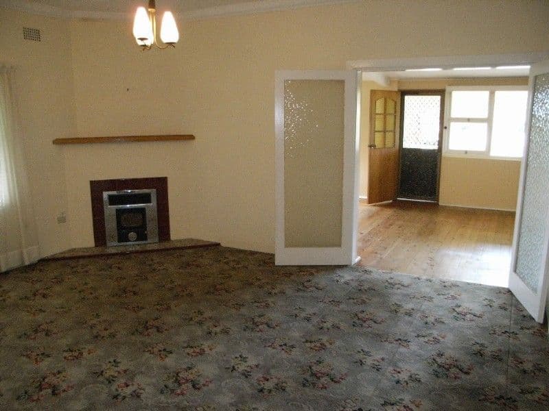 8 Alexander Street, PENSHURST NSW 2222, Penshurst - Thumbnail 3