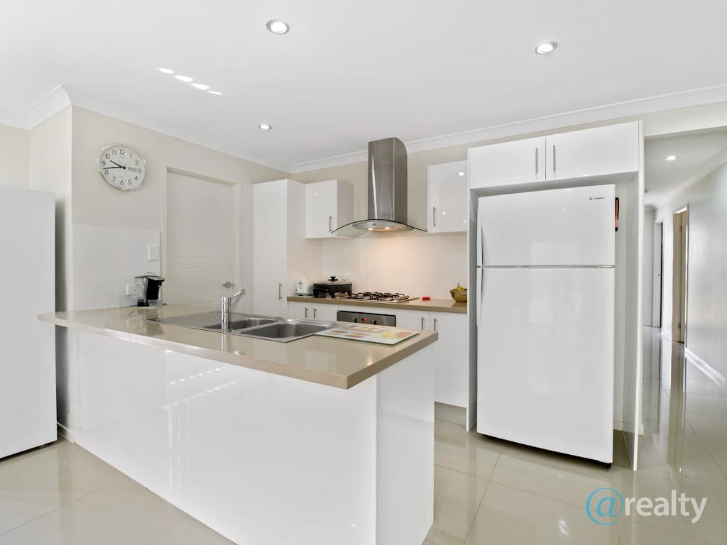 13 Bailey Street, Yarrabilba, QLD, 4207, Yarrabilba - Thumbnail 5
